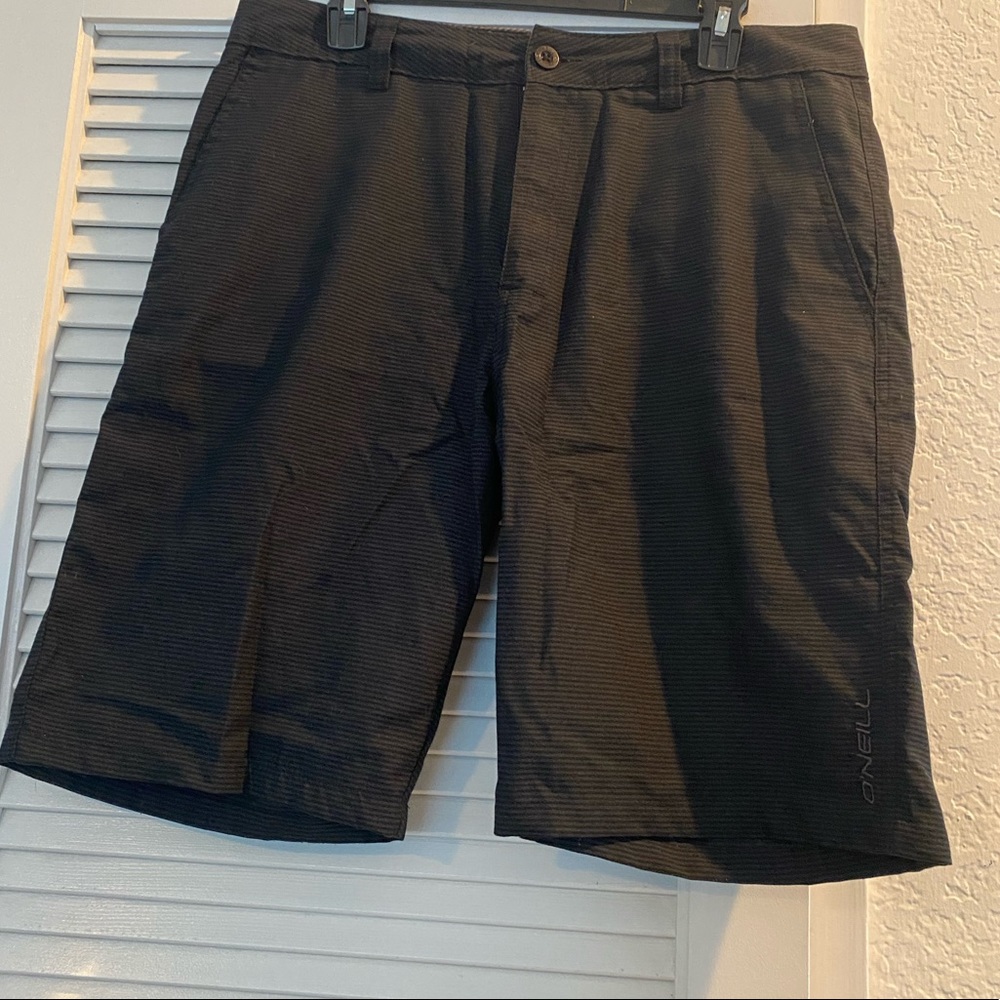 O'Neill Striped Casual Men's Shorts. Size 33. Worn once.
